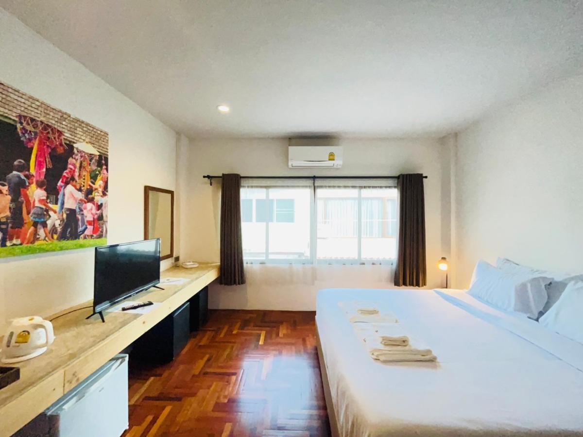 Baingern Living Place Chiang Mai Exteriör bild